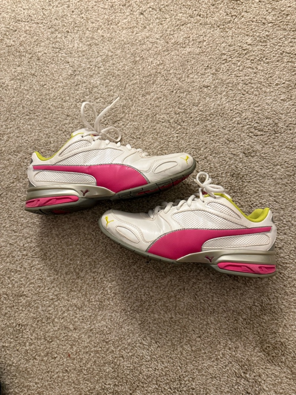 Puma Women White Athletic Sneakers with Pink Accents